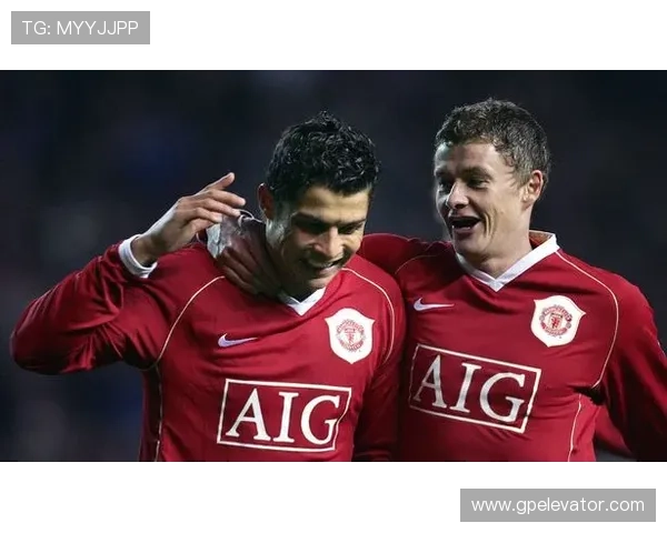 从中场到前场核心：库杜斯的角色转型